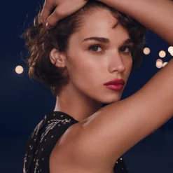 Discount COLOUR, SHINE, INTENSITY IN A FLASH Lippenstifte