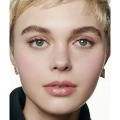 New HIGHLIGHTER-PUDERROUGE Highlighter