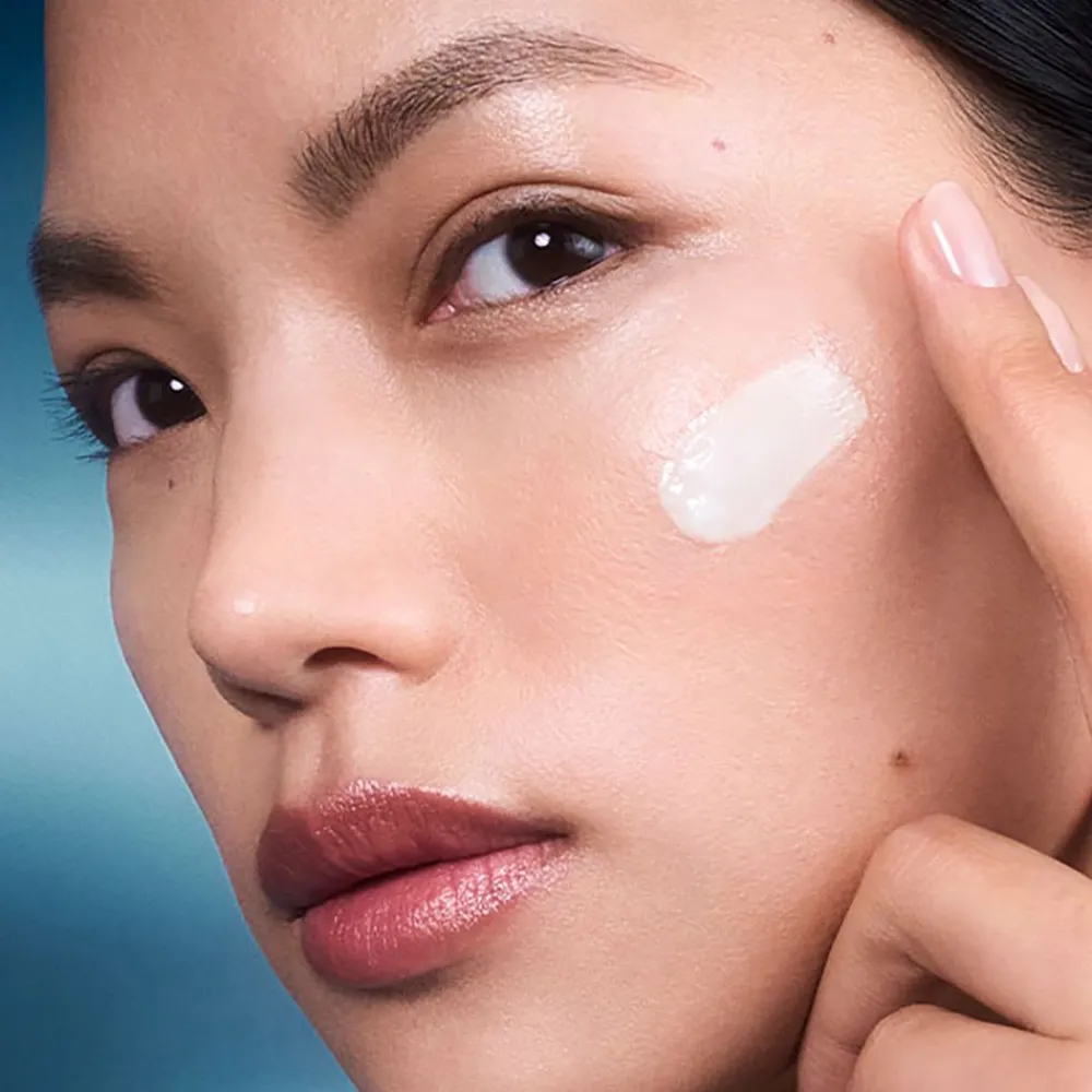 New Gesichtpflege·Gesichtspflege